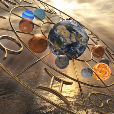 Πλανήτης στην πρώτη ή τελευταία μοίρα ενός ζωδίου: Τι σημαίνει, τι συμβολίζει και πώς ερμηνεύεται;