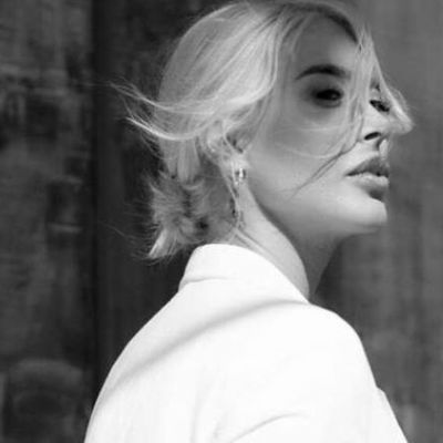 Αμαρυλλίς: Οι πρώτες ολόσωμες φωτογραφίες της εγκυμονούσας με φουσκωμένη κοιλίτσα στη Μύκονο!