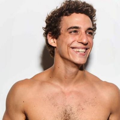 Miguel Herrán: Μάθε τα πάντα για τον hot πρωταγωνιστή του Elite και του La Casa De Papel (photos)