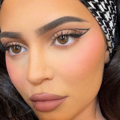 5 hacks για να εφαρμόσεις το eyeliner σαν επαγγελματίας