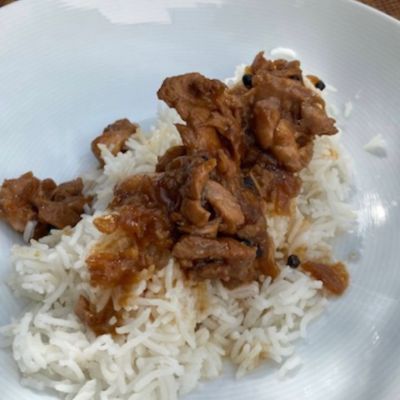 Συνταγή για Adobo - το διεθνές παραδοσιακό Φιλιππινέζικο φαγητό (Γράφει η Majenco)