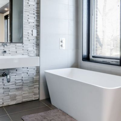 Κάντο διπλάσιο: Το απόλυτο hack για να δείξει το μπάνιο σου μεγαλύτερο