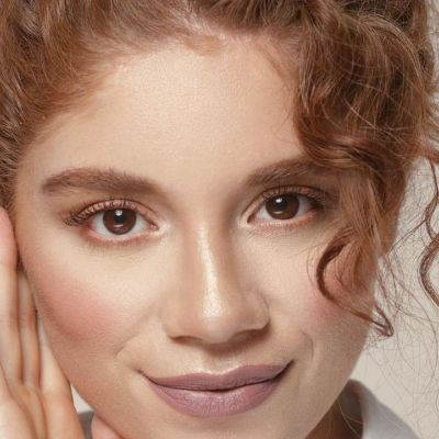 10 highlighters για τις απαραίτητες δόσεις λάμψης στο μακιγιάζ