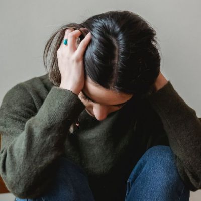 Νιώθεις πως γκρινιάζεις συνεχώς; 3 τρόποι για να το περιορίσεις