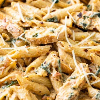 Πέννες με κοτόπουλο και κρέμα γάλακτος- Φτιάξε το απόλυτο comfort food