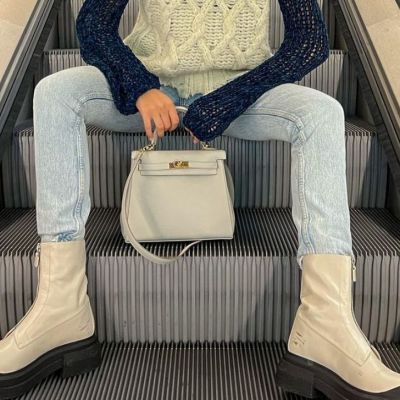 Πώς θα φορέσεις το τζιν παντελόνι τον χειμώνα για να μην είναι βαρετό