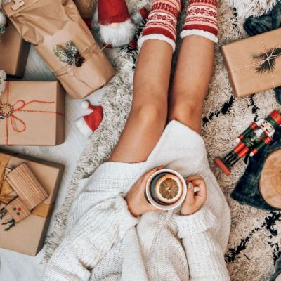 Εορταστικές παραδόσεις απ' όλο τον κόσμο που μπορείς να υιοθετήσεις αυτά τα Χριστούγεννα