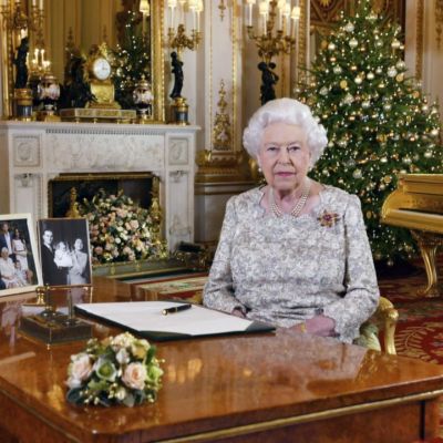 Το «βαρετό» μενού και οι ιδιοτροπίες της Ελισάβετ που επικρατούν κάθε Χριστούγεννα στο παλάτι
