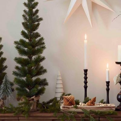 Make it small! 6 ιδέες για να στολίσεις ένα μικρό δέντρο στο σπίτι σου και να κλέψει την παράσταση