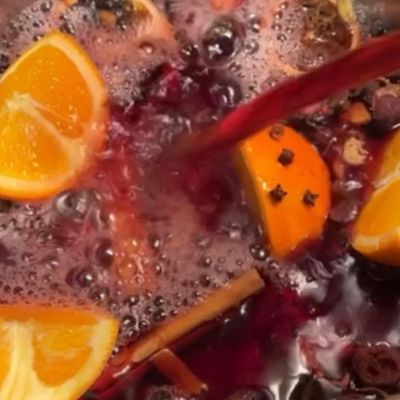 Η απόλυτη συνταγή για Mulled wine/ Gluhwein και νιώστε την Μαγεία των Χριστουγέννων (Γράφει η Majenco)