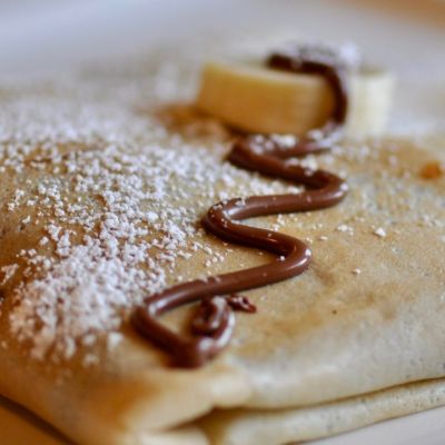 Η πιο εύκολη και γρήγορη συνταγή για κρέπες με σοκολάτα