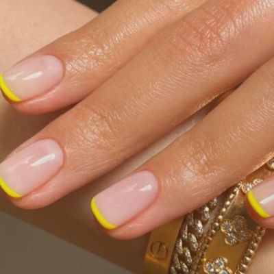 #MicroFrenchMani: Ένα διαφορετικό γαλλικό μανικιούρ θα ξεχωρίσει το 2022