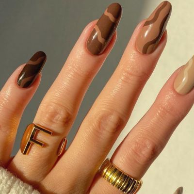 Τα neutral nails ταιριάζουν με όλα! 10 μανικιούρ για να αντιγράψεις