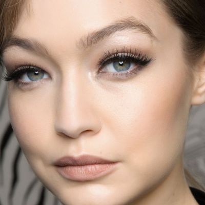 Το τρικ στο μακιγιάζ που φωτίζει το βλέμμα λες και έκανες λίφτινγκ στα μάτια