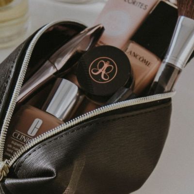 15 προϊόντα ομορφιάς κάτω από 15€ για να ανανεώσεις το νεσεσέρ σου