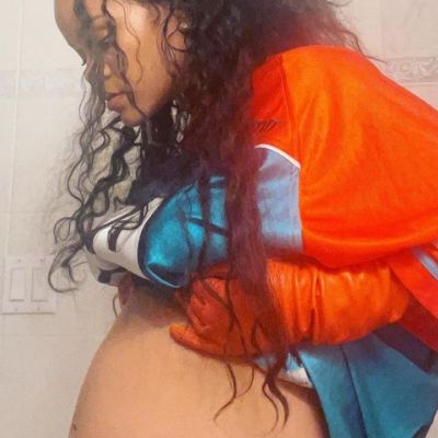 H Rihanna είπε ακομπλεξάριστα τη μεγαλύτερη αλήθεια για τα κιλά εγκυμοσύνης