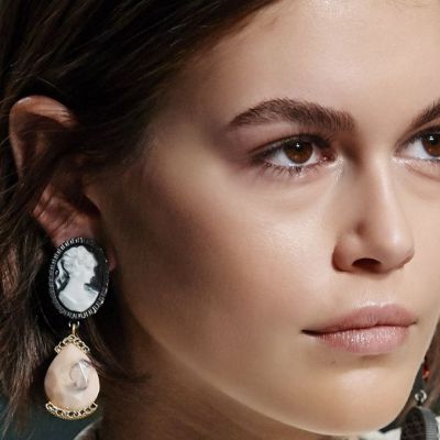 6 tips για να είναι πάντα τα χείλη σου απαλά και ζουμερά