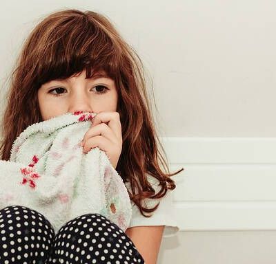 Ένα παιδί μπορεί να νιώθει απόρριψη από τους γονείς του