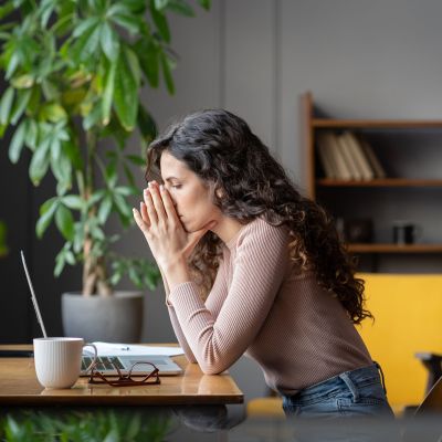 Ποιες κακές συνήθειες μειώνουν τις πιθανότητες επιτυχίας της εξωσωματικής; (vid)