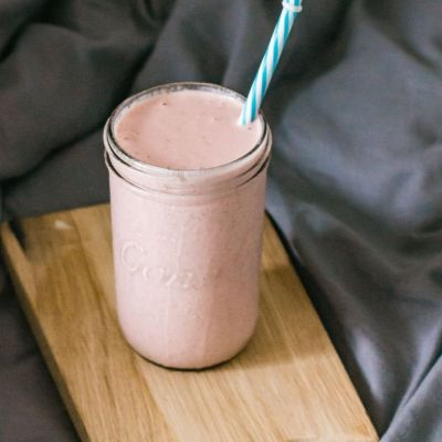 To smoothie που κόβει λιγούρες και πείνα έχει τα εξής 8 υλικά