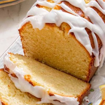 Το πιο νόστιμο κέικ λεμονιού που μπορείς να φτιάξεις μέσα σε 5 λεπτά