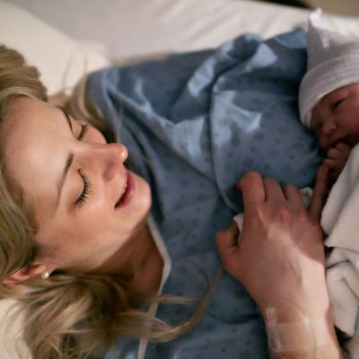 Πότε η αιμορραγία μετά τον τοκετό θεωρείται σοβαρή;