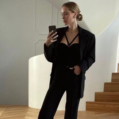 Το halter top ήρθε για να μείνει - 5 τρόποι για να το φορέσεις με στυλ