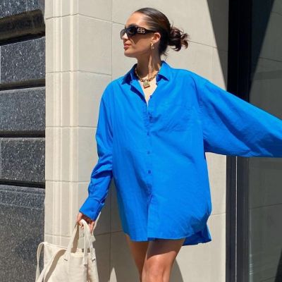 TikTok fashion hack: Πώς θα αναβαθμίσεις το oversized πουκάμισο με μία μόνο κίνηση