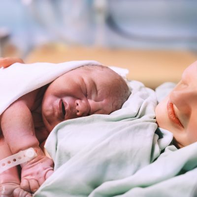 Αιμορραγία μετά τον τοκετό: Συμπτώματα και διάγνωση