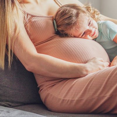 Καινούριο μωρό στην οικογένεια: Συμβουλές στους γονείς πώς να προετοιμάσουν το παιδί τους