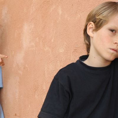 Πώς οι γονείς μπορούν να καταλάβουν αν το παιδί τους είναι θύμα εκφοβισμού;