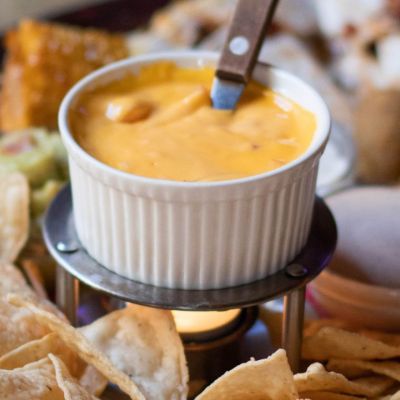 Τα πιο νόστιμα τυριά για να απογειώσεις τη γεύση στα Nachos σου