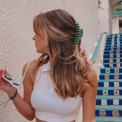 6 μπεζ σουτιέν για να μη διακρίνεται τίποτα μέσα απο τα λευκά tops σου