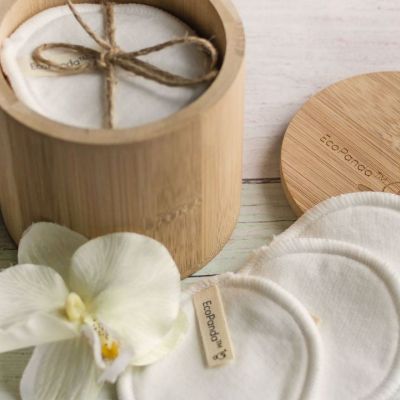 Λείπεις ταξίδι και δεν έχεις υγρό ντεμακιγιάζ; Σου έχουμε την DIY λύση