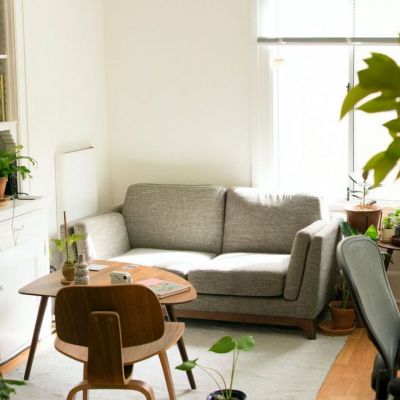 Πώς θα κάνεις ένα σπίτι μόνο 35 τετραγωνικά να δείχνει μεγάλο