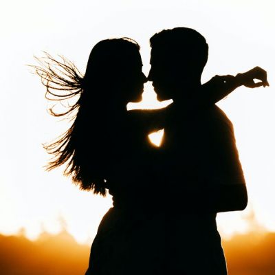 6 πράγματα που κάθε γυναίκα αξίζει να λαμβάνει από έναν άντρα - και είναι αδιαπραγμάτευτα