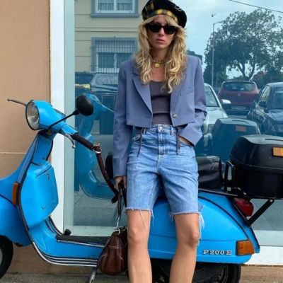 H νέα τάση του καλοκαιριού είναι τα jorts και θα την λατρέψει κάθε γυναίκα