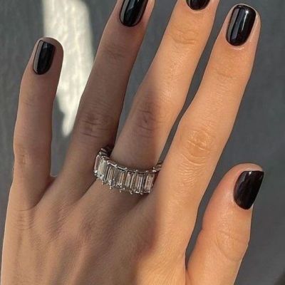 #BlackNails: Το μαύρο μανικιούρ είναι hot και το καλοκαίρι & αυτά τα 10 nail art θα σε πείσουν