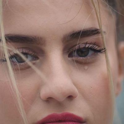 Ναι, το κλάμα μπορεί να είναι μια μορφή self-care