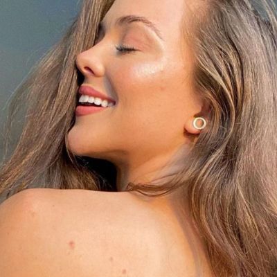 Bacne: Τα λάθη που κάνεις & πώς θα αντιμετωπίσεις τα σπυράκια στην πλάτη