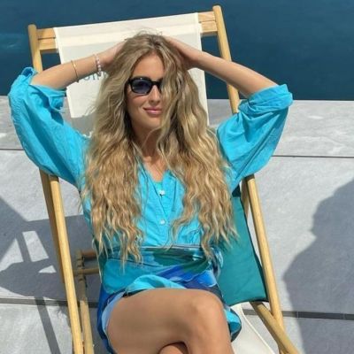 DIY Time! Πώς θα φτιάξεις sea salt spray για τέλεια κυματιστά μαλλιά στις διακοπές (και όχι μόνο)