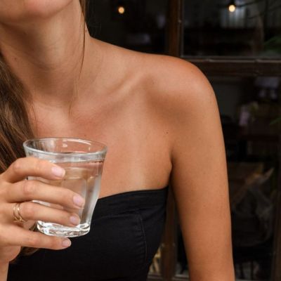 Η διατροφή που ακολουθούν οι γυναίκες ανάλογα με τον τύπο της επιδερμίδας τους & φαίνονται νεότερες