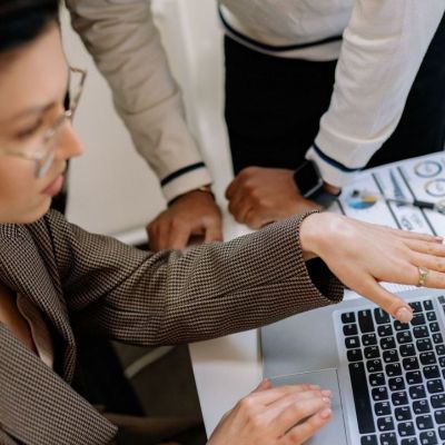 Στη δουλειά σου θα γίνεις επιτυχημένη μόνο αν ξεπεράσεις αυτές τις 6 προκλήσεις