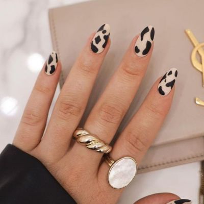Cow print nails: Το πιο wild και δυναμικό σχέδιο μέσα από 10 κομψά μανικιούρ