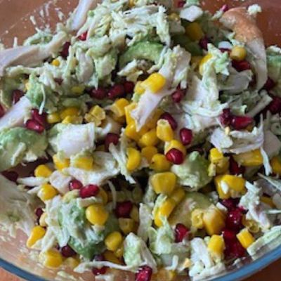 Δροσερή healthy σαλάτα με κοτόπουλο- Γράφει η Majenco