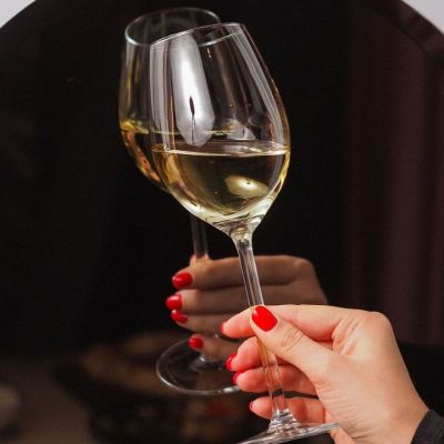 Πώς να μαζέψεις τα σπασμένα γυαλιά με ασφάλεια