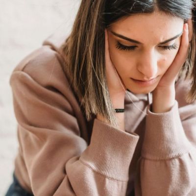 Γιατί αγχώνεσαι όταν όλα πάνε τέλεια και πώς θα το αντιμετωπίσεις