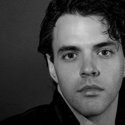 Ρένος Ρώτας: «Για μένα είναι σημαντικό τα παιδιά να αγαπήσουν το θέατρο»