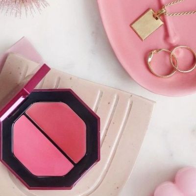 Κρεμώδες ρουζ: 4 προϊόντα & 4 tips για σωστή εφαρμογή