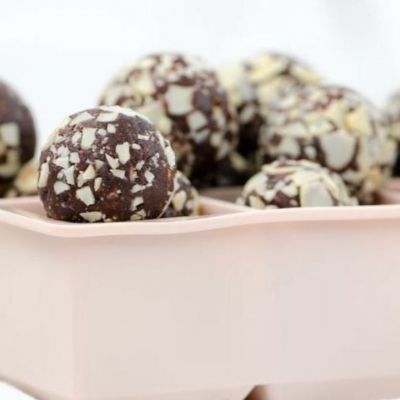 Το tip για το φαγητό στις γιορτές& το μελομακάρονο με μόνο 61 θερμίδες